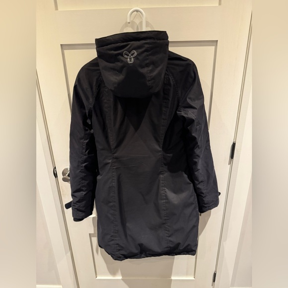 TNA Summit Parka - Picture 3 of 9